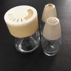 Vintage Gemco Shakers